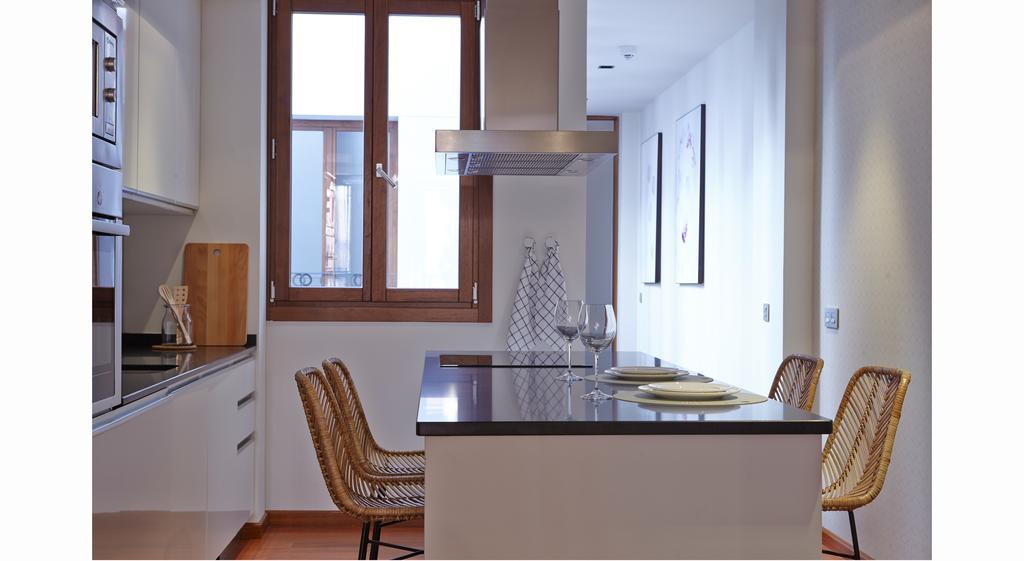 마드리드 60 Balconies Design 아파트 외부 사진